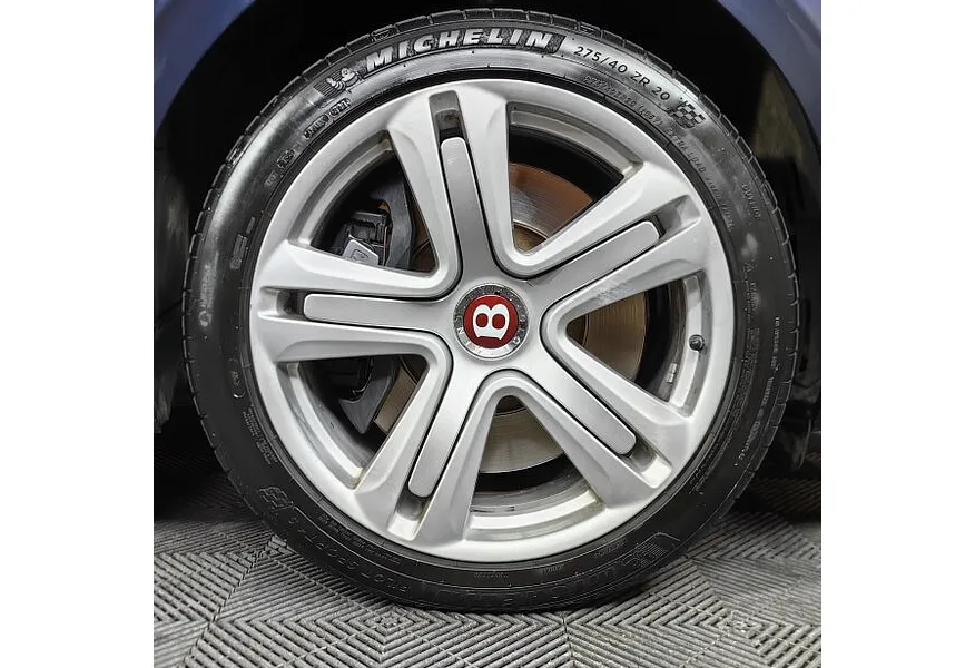 LIVE. Слайд №23