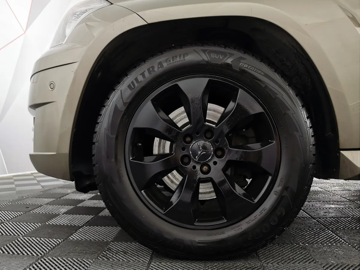 Mercedes-Benz GLK GLK 300 7G-Tronic Plus 4Matic (249 л.с.) Бежевый в АВИЛОН. Слайд №9