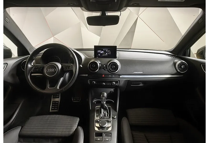 Audi A3 2.0 TFSI S-tronic quattro (190 л.с.) Sport Желтый в АВИЛОН. Слайд №14