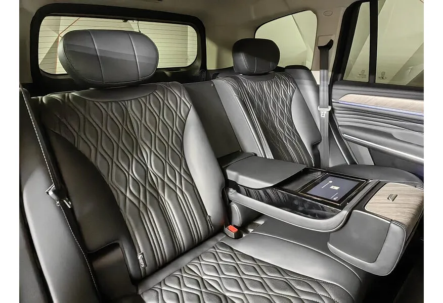 LIVE. Слайд №13