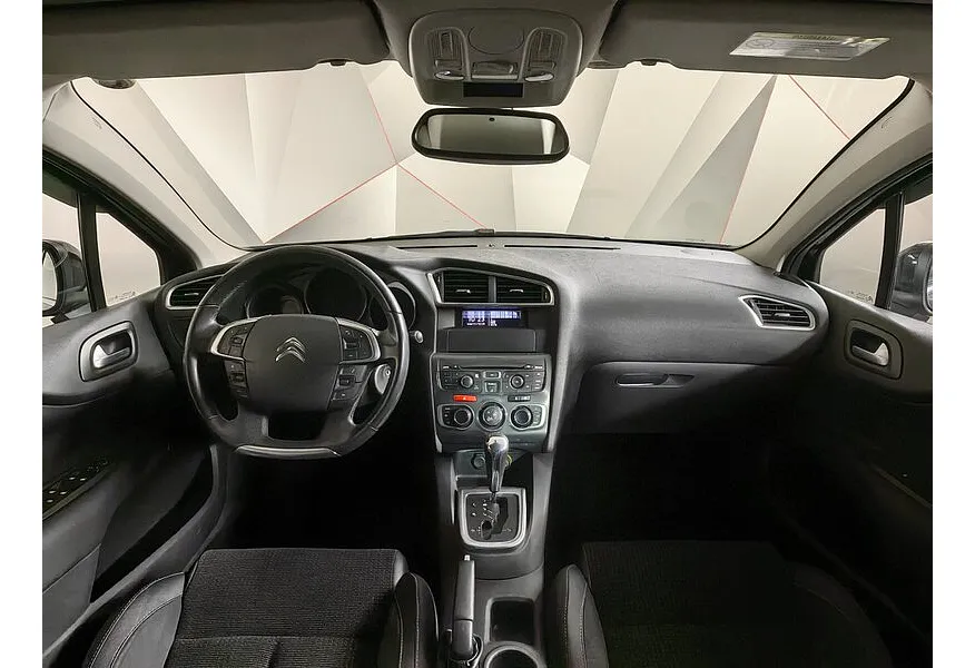 Citroen C4 1.6 VTi AT (120 л.с.) Черный в АВИЛОН. Слайд №12