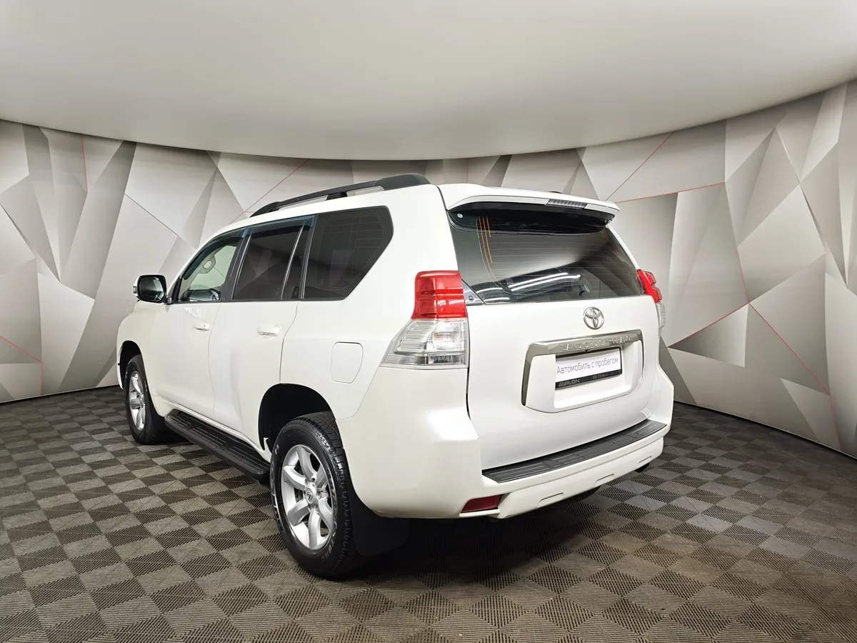 Toyota Land Cruiser Prado 3.0 D AT 4WD (5 мест) (173 л.с.) Белый в АВИЛОН. Слайд №4