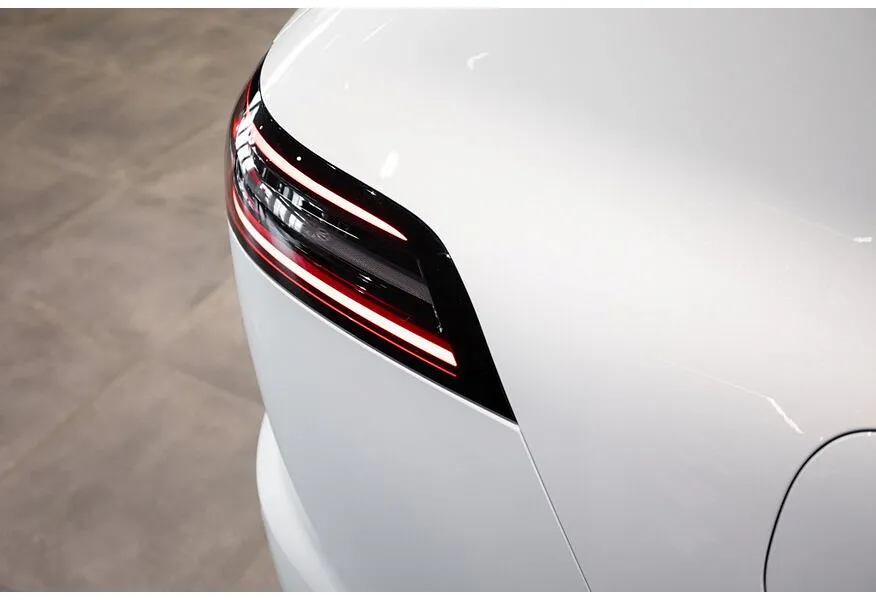 EXEED Exlantix ET 1.5 AT 4WD (469 л.с.) Белый в АВИЛОН. Слайд №17