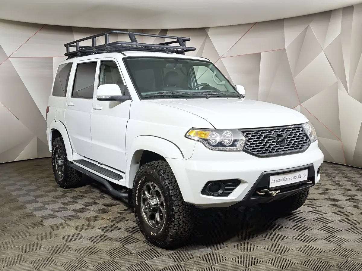 УАЗ Patriot 2.7 MT 4WD (150 л.с.) Максимум Белый в АВИЛОН. Слайд №3