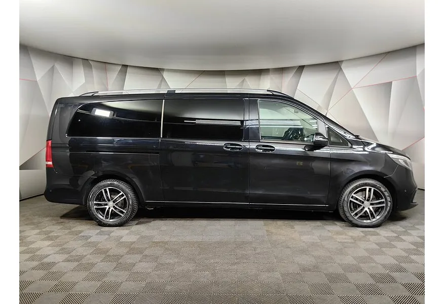 Mercedes-Benz V-Класс V 250 BlueTEC 7G-Tronic Plus L3 4x4 (190 л.с.) AVANTGARDE Черный в АВИЛОН. Слайд №6