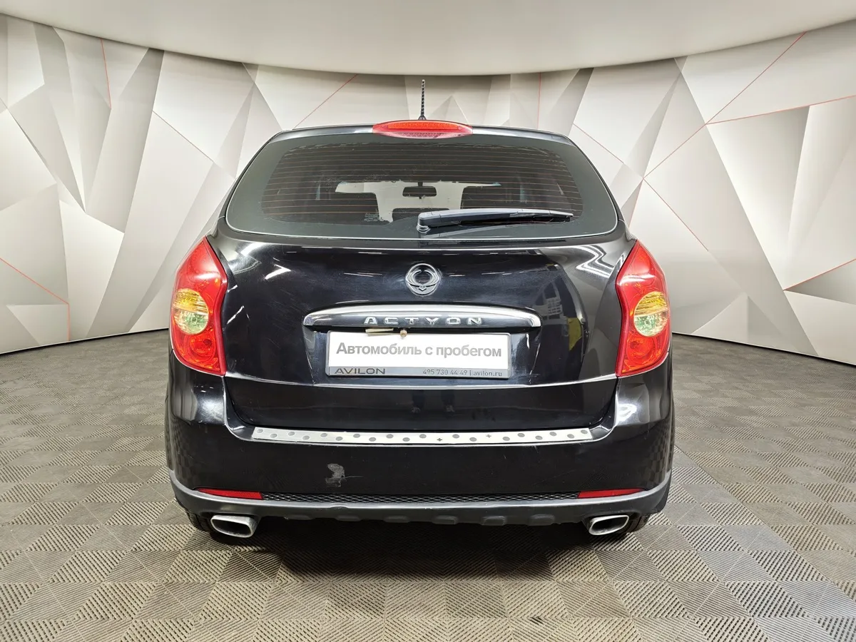 SsangYong Actyon 2.0 AT AWD (149 л.с.) Черный в АВИЛОН. Слайд №8