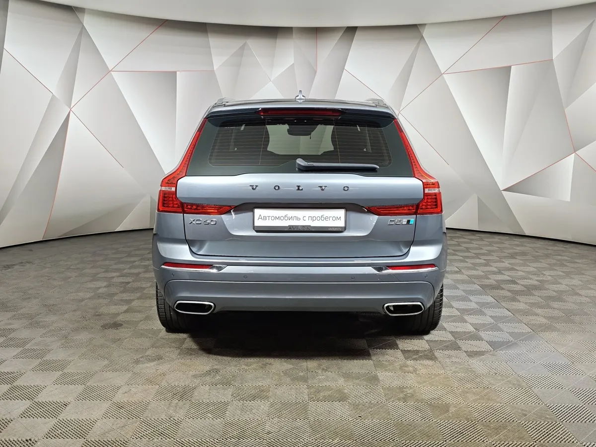 Volvo XC60 2.0 D5 AT AWD (235 л.с.) Momentum Серый в АВИЛОН. Слайд №7