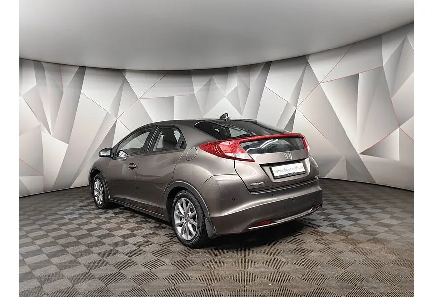 LIVE. Слайд №7