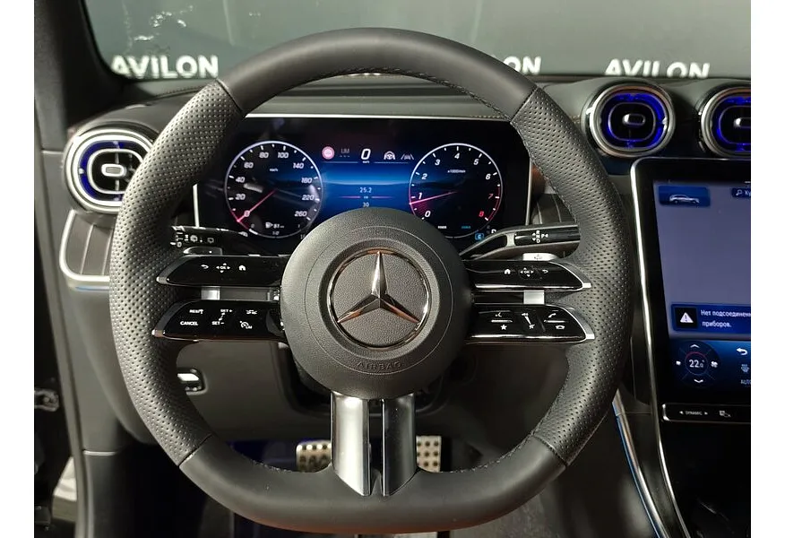 Mercedes-Benz GLC 300 4MATIC 9G-TRONIC (258 л.с.) Черный в АВИЛОН. Слайд №7