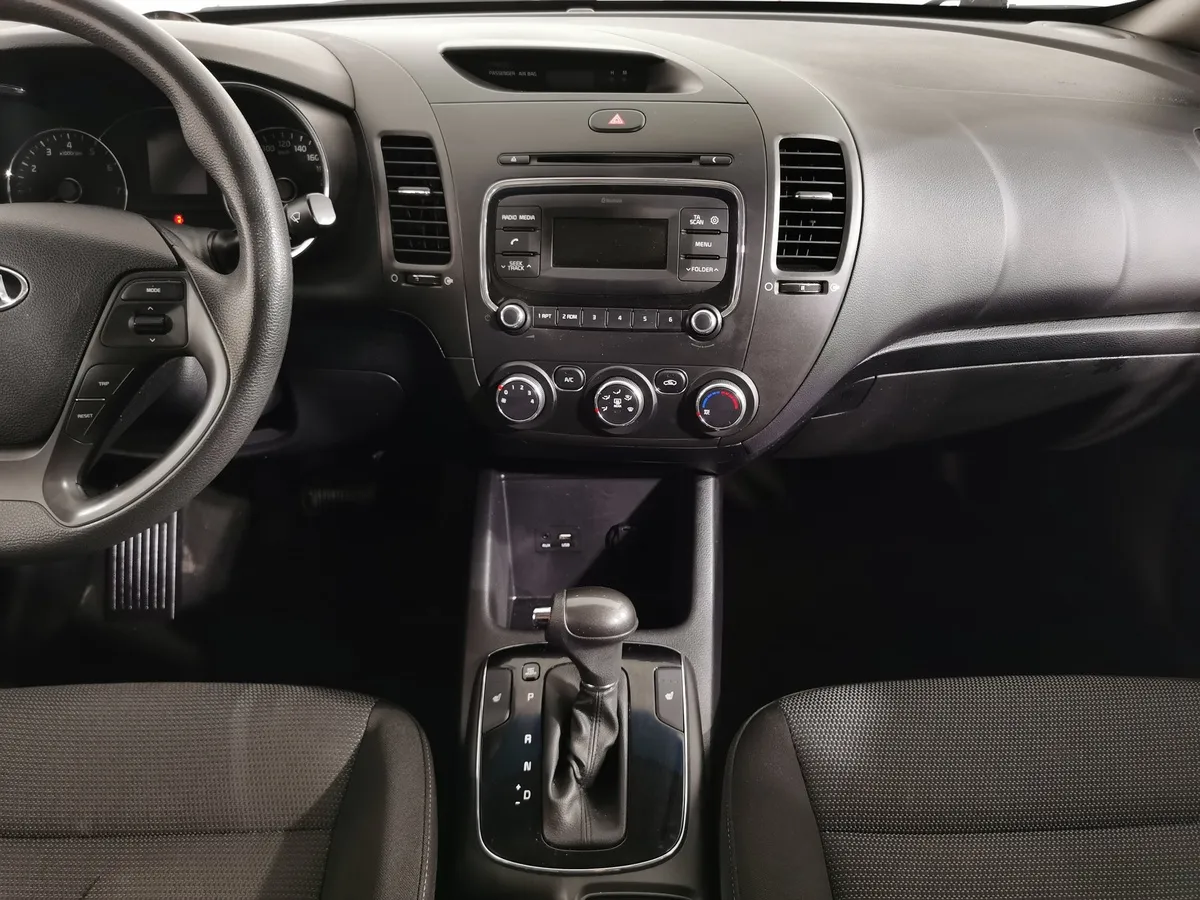 Kia Cerato 1.6 AT (130 л.с.) Comfort Синий в АВИЛОН. Слайд №14