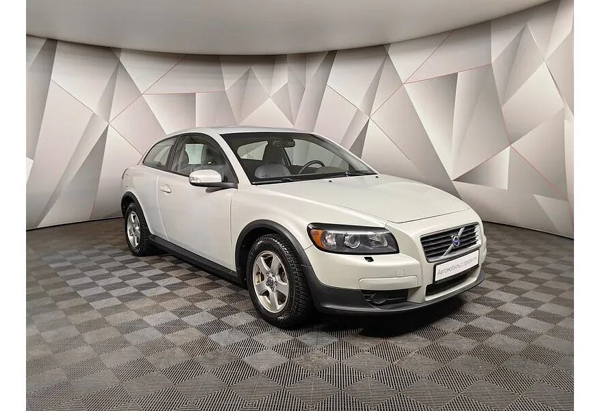 Volvo C30 1.6 MT (100 л.с.) Серый в АВИЛОН. Слайд №3 Volvo C30 1.6 MT (100 л.с.) Серый в АВИЛОН. Слайд №3