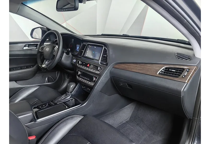 LIVE. Слайд №9