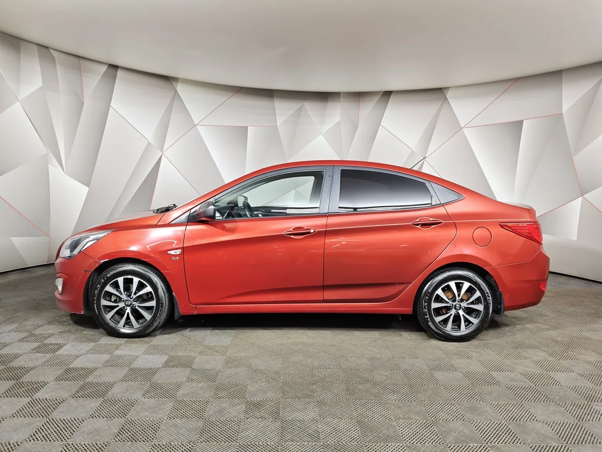 Hyundai Solaris 1.6 AT (123 л.с.) Comfort Красный в АВИЛОН. Слайд №5