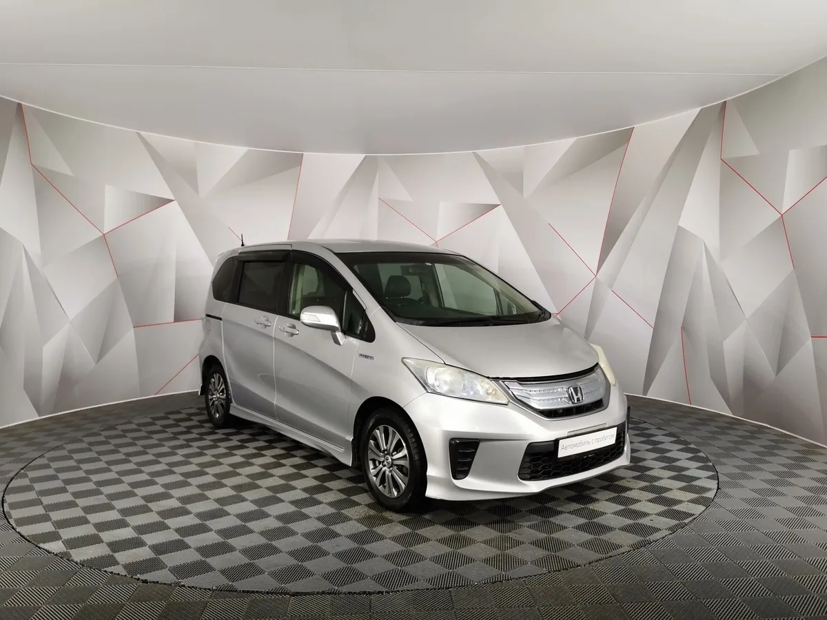 Honda Freed 1.5 CVT (88 л.с.) Серый в АВИЛОН. Слайд №3