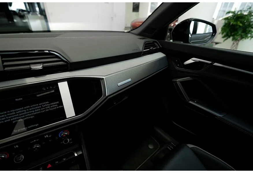 Audi Q3 2.0 45 TFSI S-tronic quattro (220 л.с.) Fashion Dynamic Edition Серый в АВИЛОН. Слайд №13