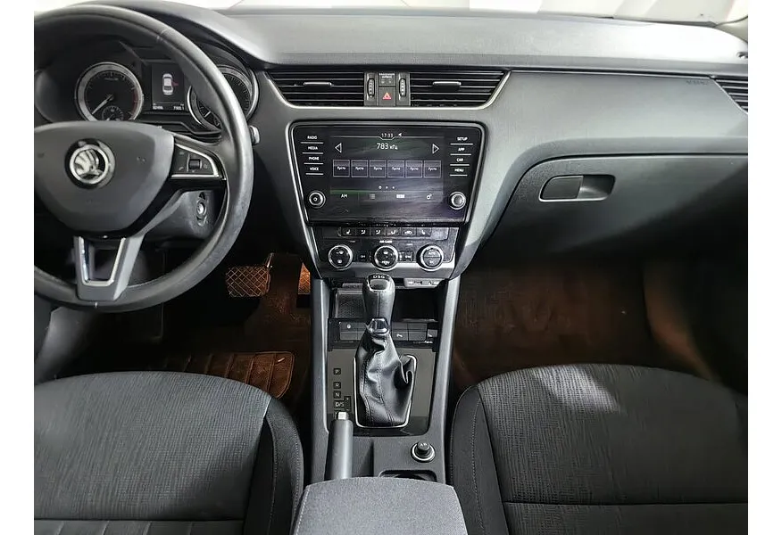 АВИЛОН - Skoda Octavia 1.8 TSI DSG (180 л.с.) Active Коричневый - slide 11