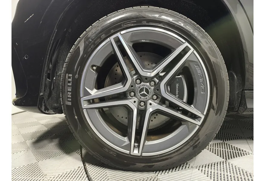 Mercedes-Benz GLS 450 9G-TRONIC 4Matic (381 л.с.) Черный в АВИЛОН. Слайд №17
