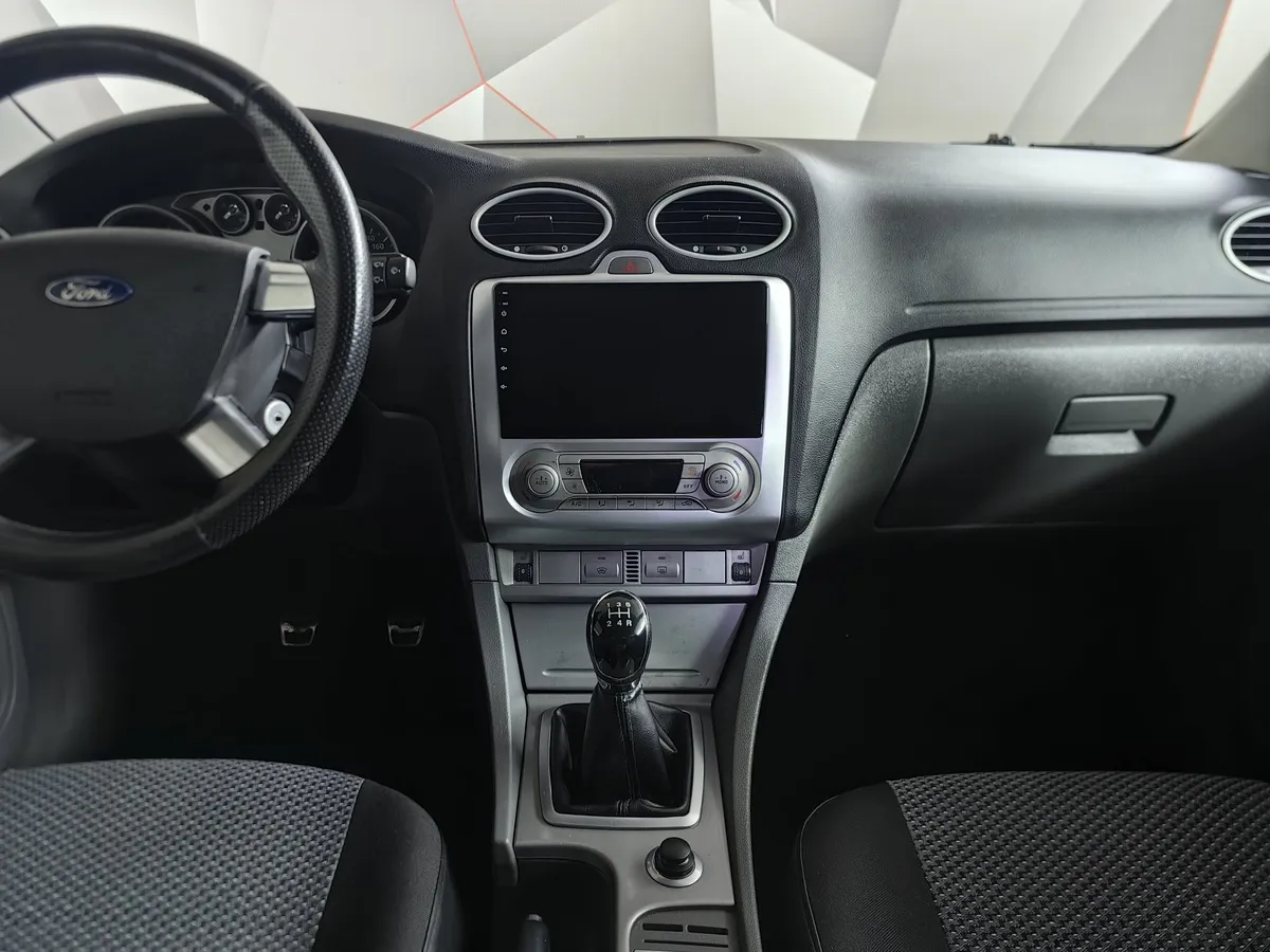 Ford Focus 1.8 MT (125 л.с.) Trend Черный в АВИЛОН. Слайд №14