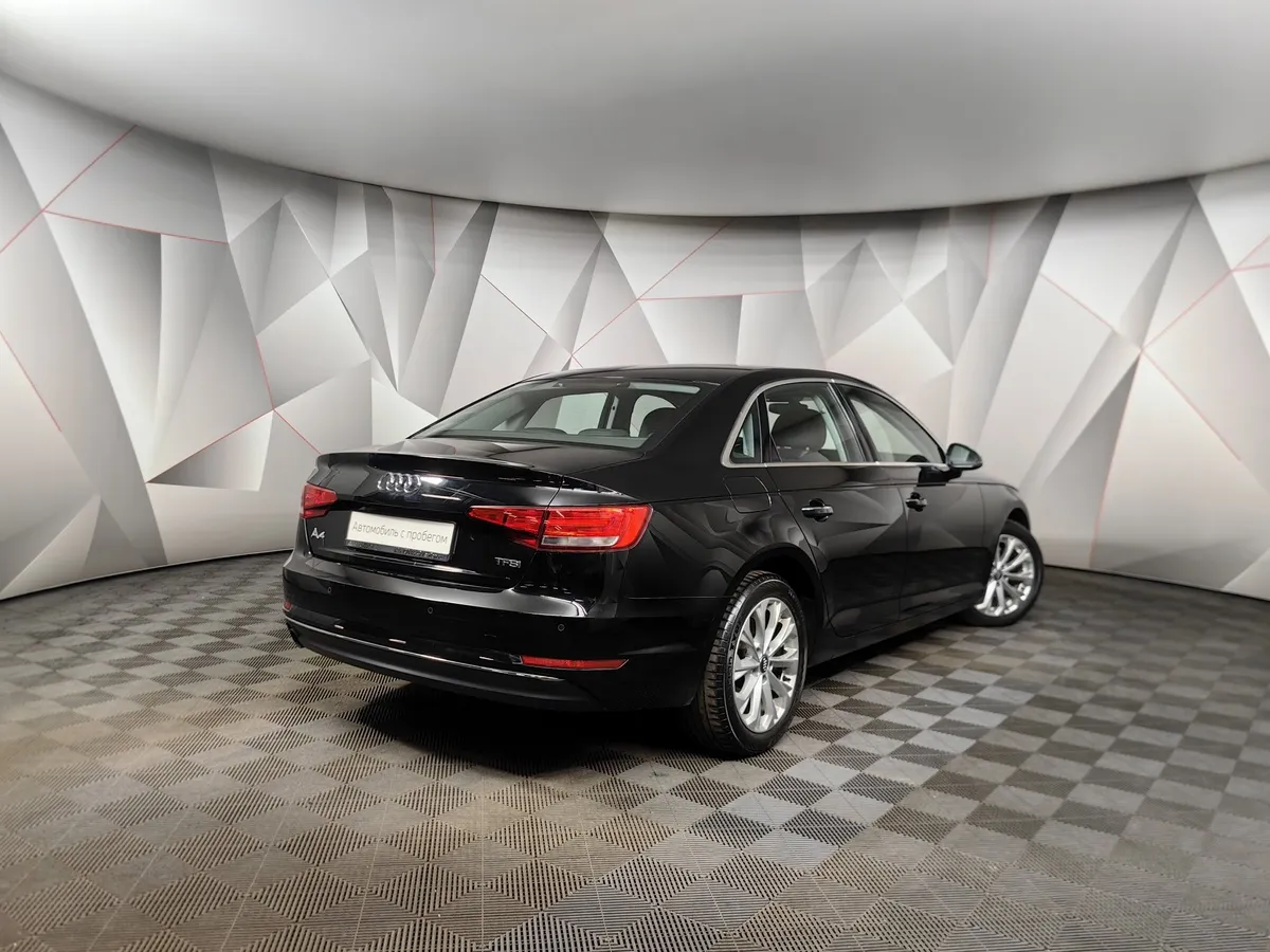 Audi A4 1.4 TFSI S tronic (150 л.с.) Черный в АВИЛОН. Слайд №2