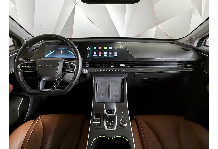 АВИЛОН - Omoda C5 1.5T CVT (147 л.с.) Ultimate (двухцветный, красные элементы экстерьера) Серебристый - slide 7