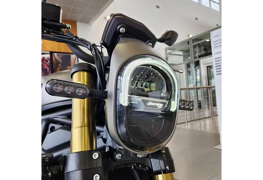 LIVE. Слайд №15