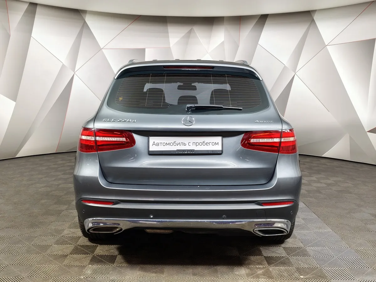Mercedes-Benz GLC 220 d 9G-TRONIC 4MATIC (170 л.с.) Premium Серый в АВИЛОН. Слайд №8