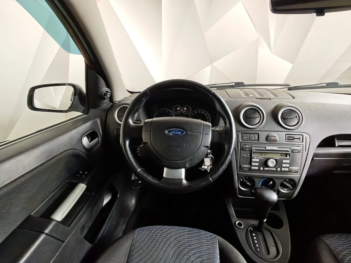 Ford Fusion 1.6 AT (100 л.с.) Elegance Красный в АВИЛОН. Слайд №18