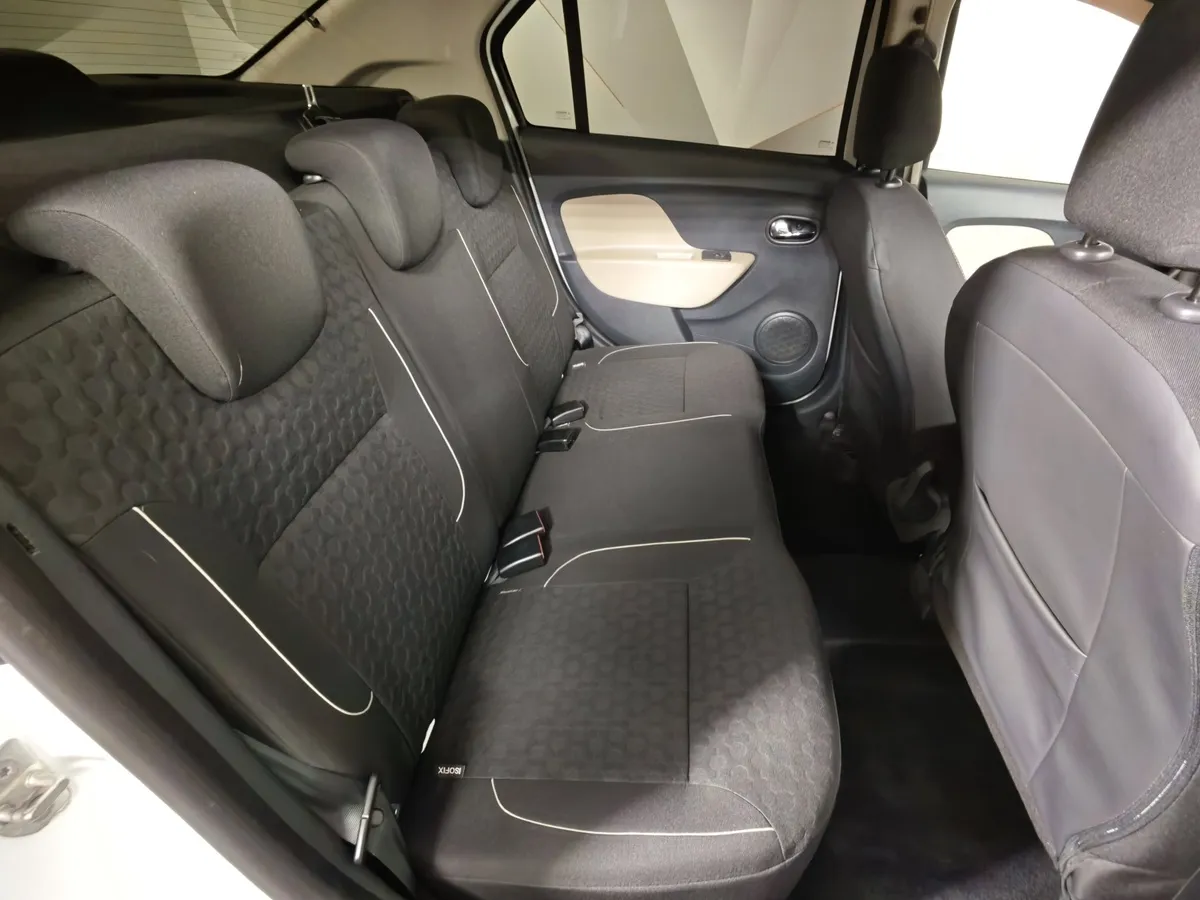 Renault Logan 1.6 MT (102 л.с.) Белый в АВИЛОН. Слайд №16