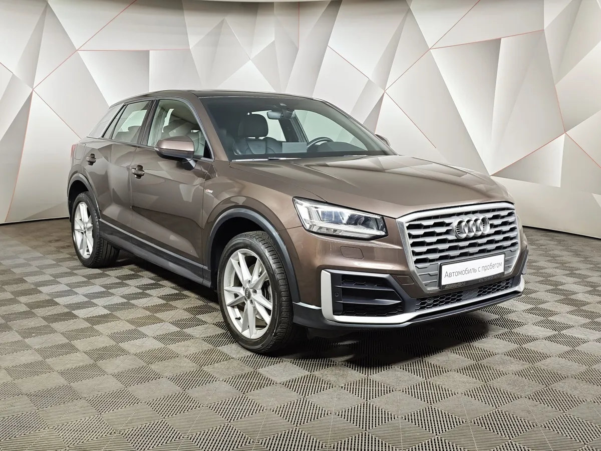 Audi Q2 1.4 TFSI S tronic (150 л.с.) Коричневый в АВИЛОН. Слайд №3