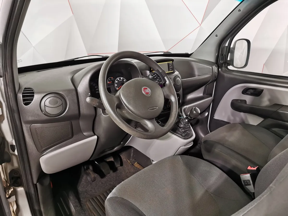Fiat Doblo 1.4 MT FWD (78 л.с.) Серый в АВИЛОН. Слайд №17
