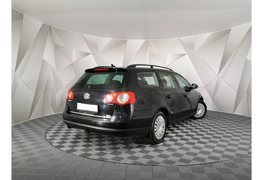 LIVE. Слайд №8