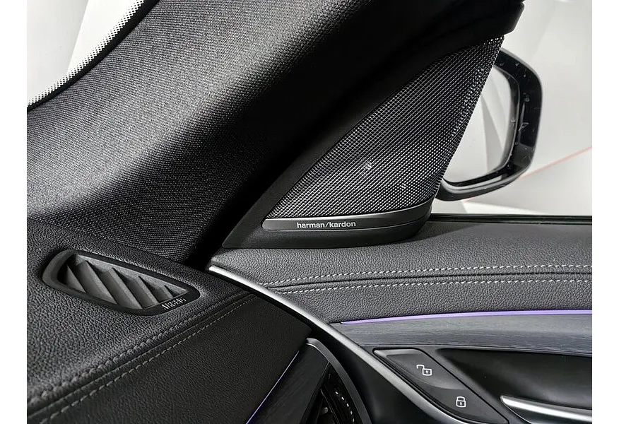 BMW 5 серия 530d xDrive Steptronic (249 л.с.) M Sport Plus Синий в АВИЛОН. Слайд №18