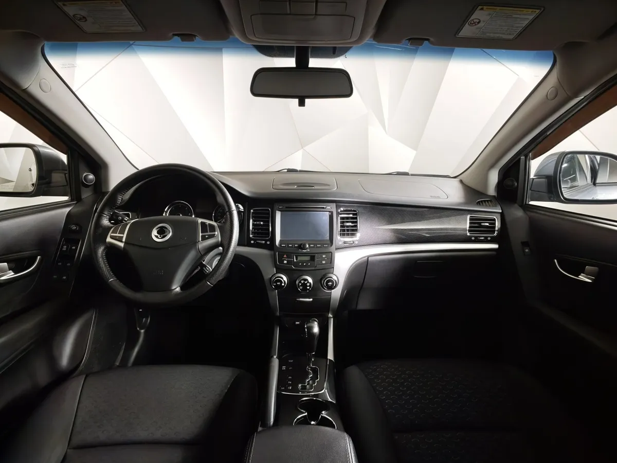SsangYong Actyon 2.0 AT (149 л.с.) Серый в АВИЛОН. Слайд №13