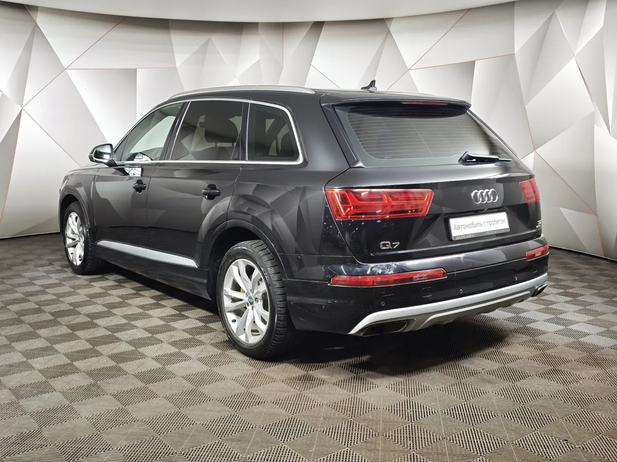 Audi Q7 3.0 TDI Tiptronic quattro (249 л.с.) Черный в АВИЛОН. Слайд №4