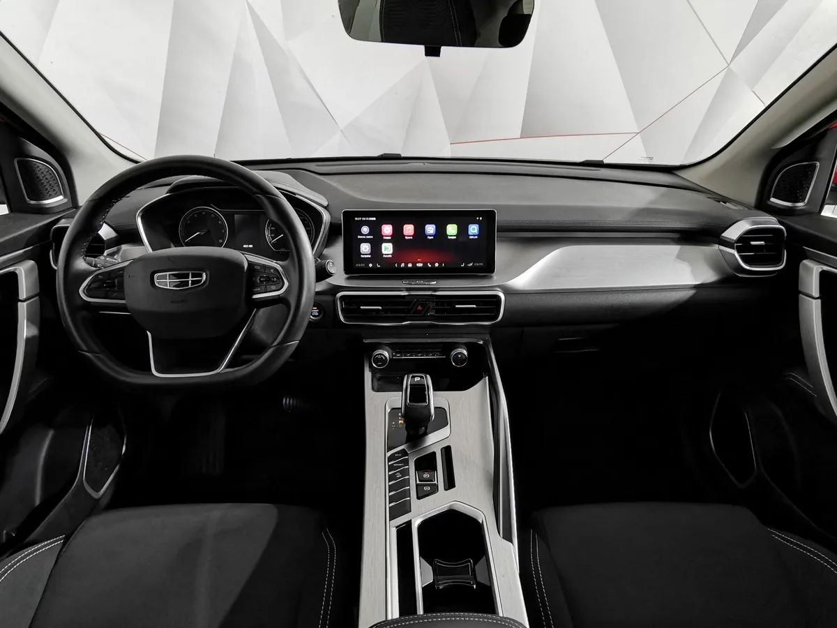 Geely Coolray 1.5T 7DCT 2WD (150 л.с.) Comfort Красный в АВИЛОН. Слайд №13