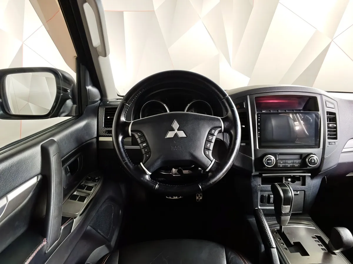 Mitsubishi Pajero 3.0 AT AWD (178 л.с.) Черный в АВИЛОН. Слайд №19