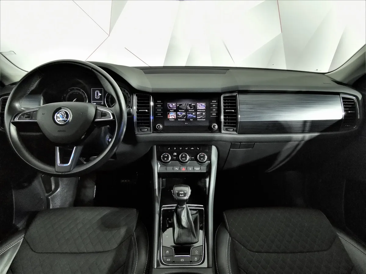 Skoda Kodiaq 2.0 TSI DSG 4X4 (180 л.с.) Синий в АВИЛОН. Слайд №13