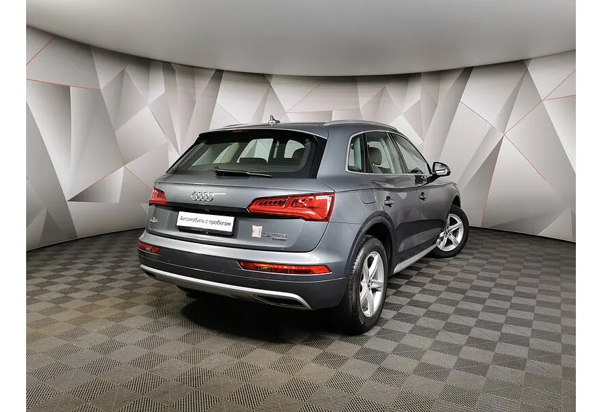 Audi Q5 2.0 TFSI S tronic quattro (249 л.с.) Серый в АВИЛОН. Слайд №2