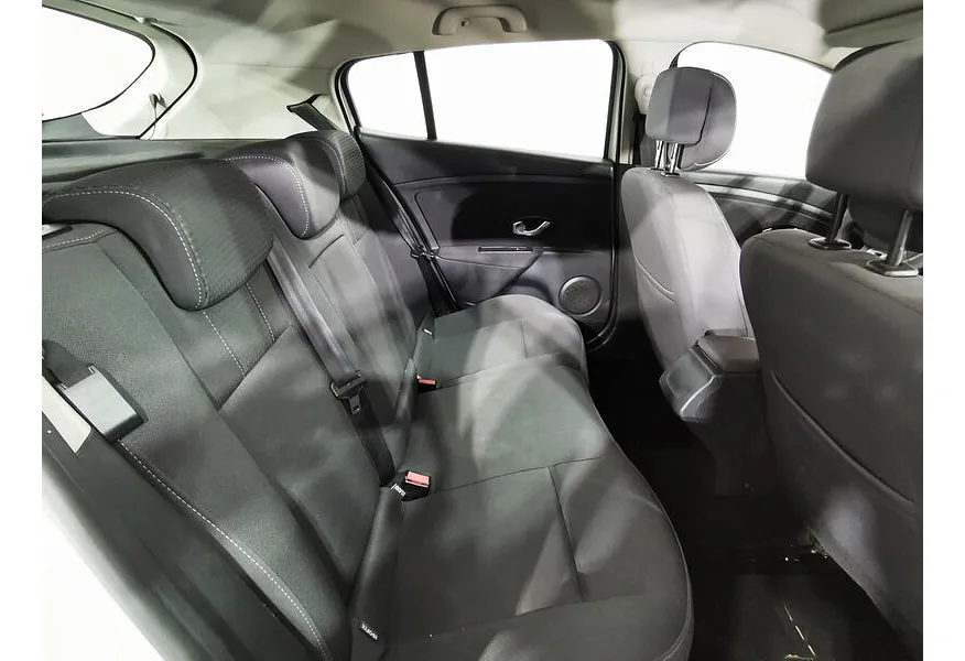 АВИЛОН - Renault Megane 1.6 MT (106 л.с.) Белый - slide 14