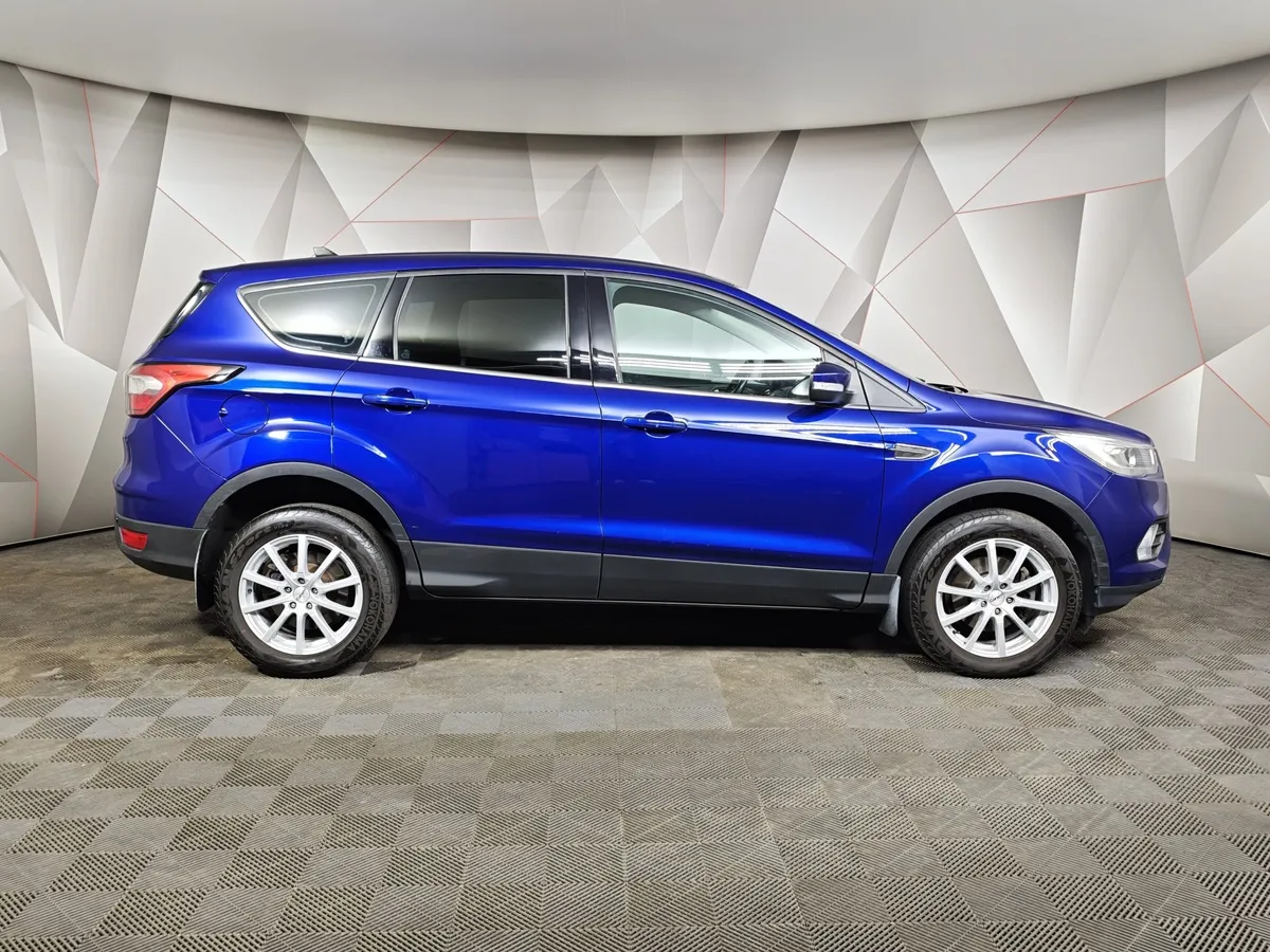 Ford Kuga 2.5 AT (150 л.с.) Trend Синий в АВИЛОН. Слайд №6