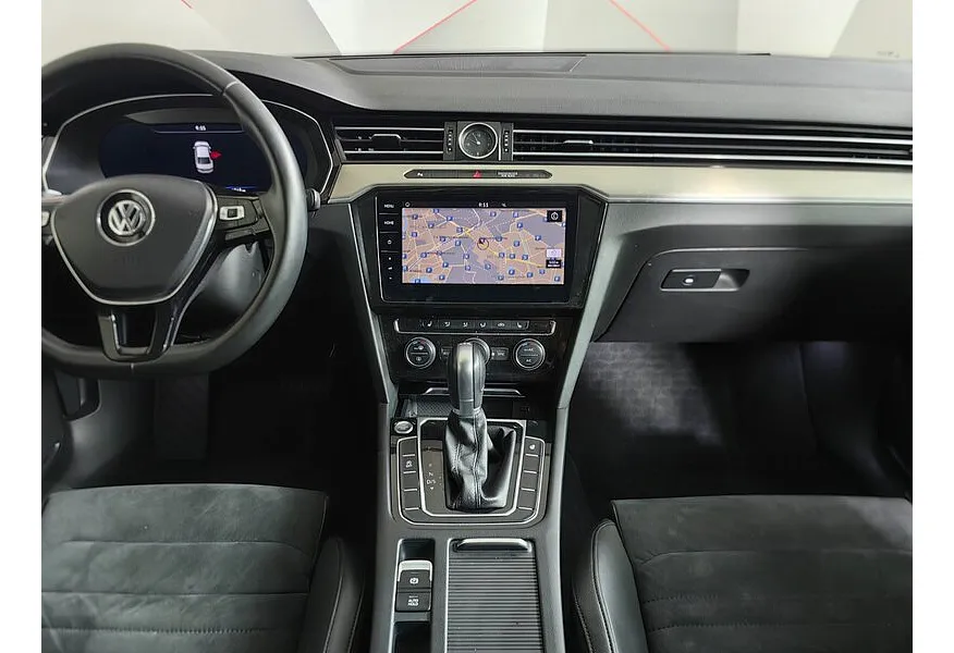 Volkswagen Passat 1.8 TSI BlueMotion DSG (180 л.с.) Highline Белый в АВИЛОН. Слайд №15