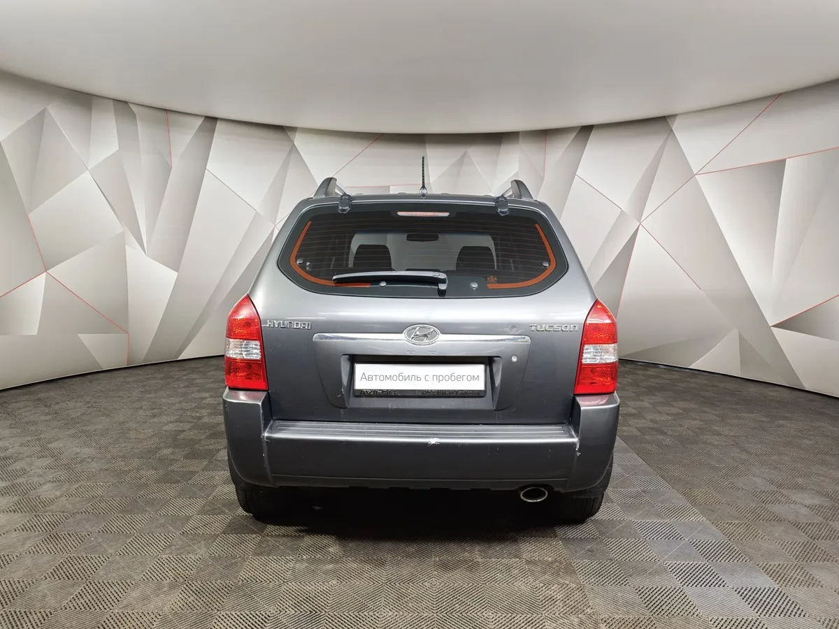 Hyundai Tucson 2.0 AT 4WD (142 л.с.) Серый в АВИЛОН. Слайд №8