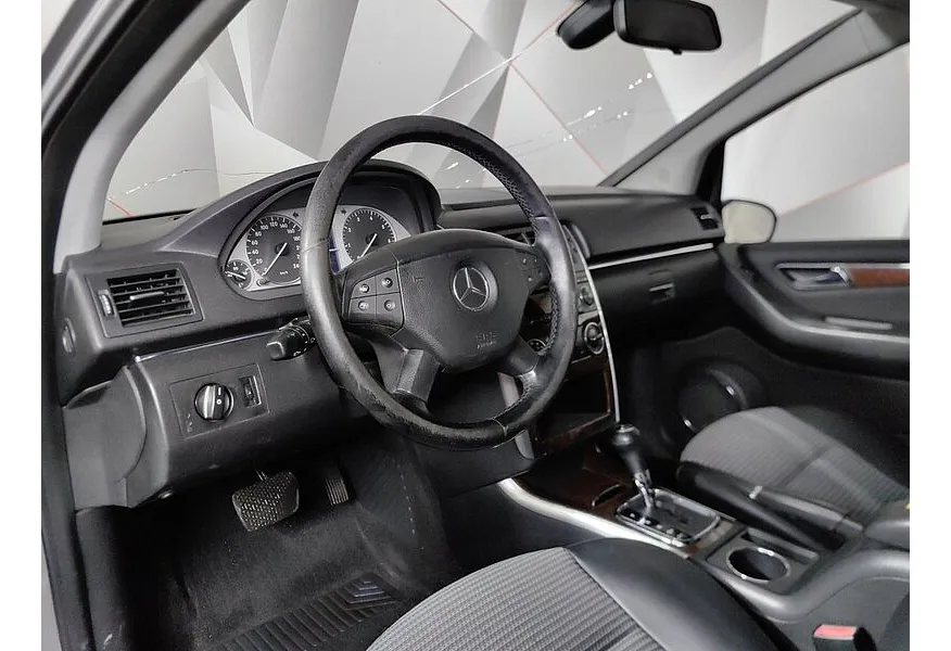 Mercedes-Benz B-Класс B 200 Turbo Autotronic (193 л.с.) Серый в АВИЛОН. Слайд №17