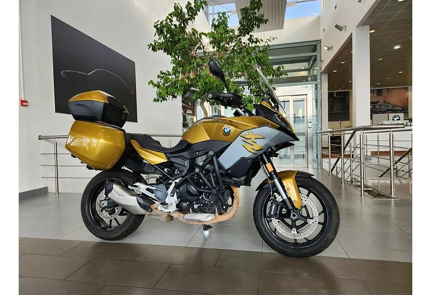 LIVE. Слайд №4