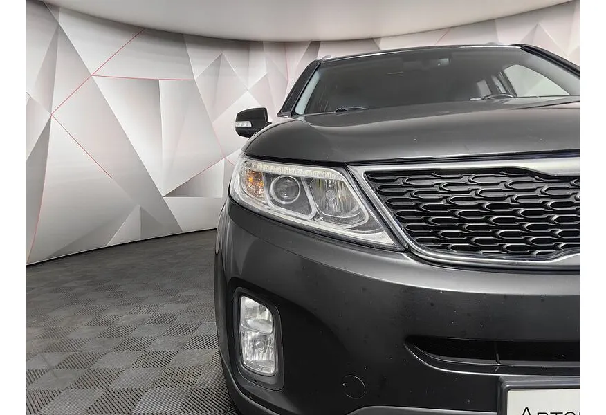 Kia Sorento 2.4 AT 4WD (175 л.с.) Luxe Черный в АВИЛОН. Слайд №14