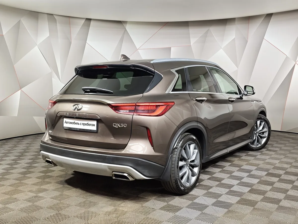 Infiniti QX50 2.0 VC-T CVT AWD (249 л.с.) Коричневый в АВИЛОН. Слайд №2