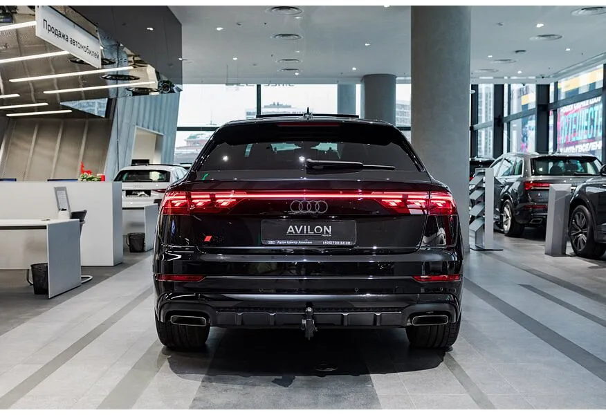 Audi Q8 3.0 TDI Tiptronic quattro (286 л.с.) Черный в АВИЛОН. Слайд №6