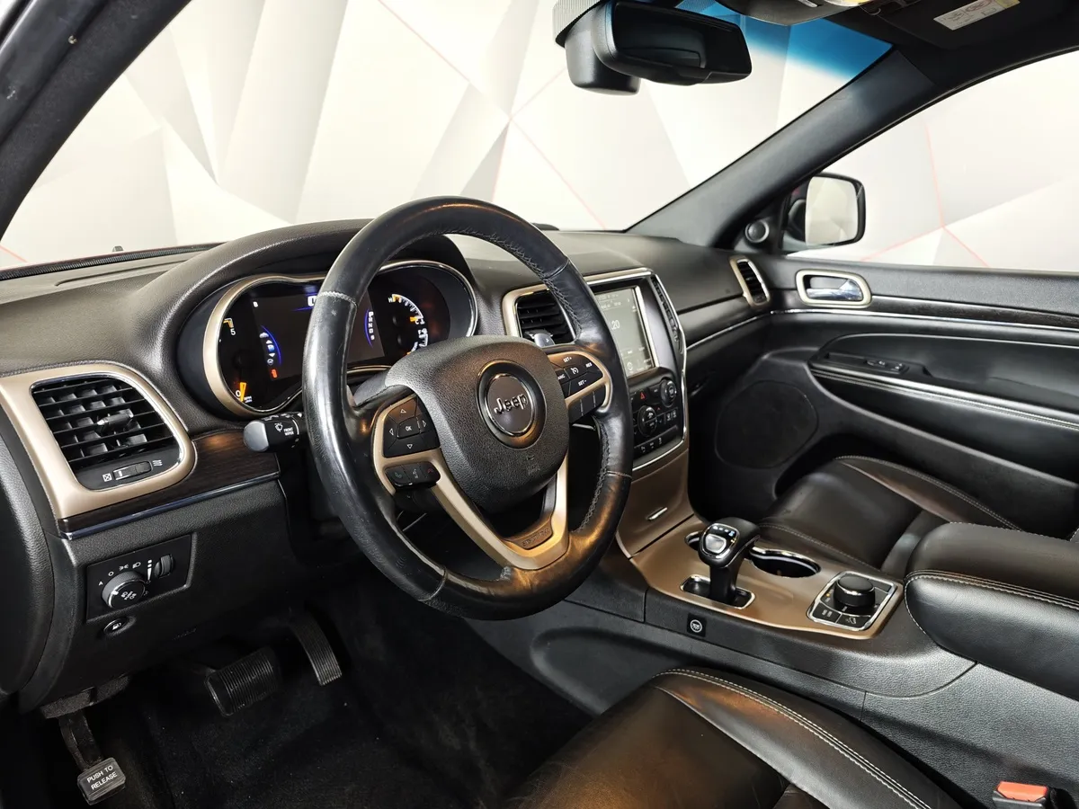 Jeep Grand Cherokee 3.0 TD AT (241 л.с.) Красный в АВИЛОН. Слайд №19