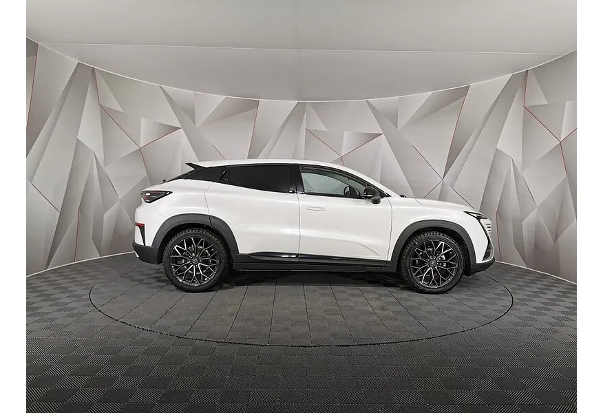 Changan UNI-T 1.5T 7DCT (181 л.с.) Tech Белый в АВИЛОН. Слайд №6