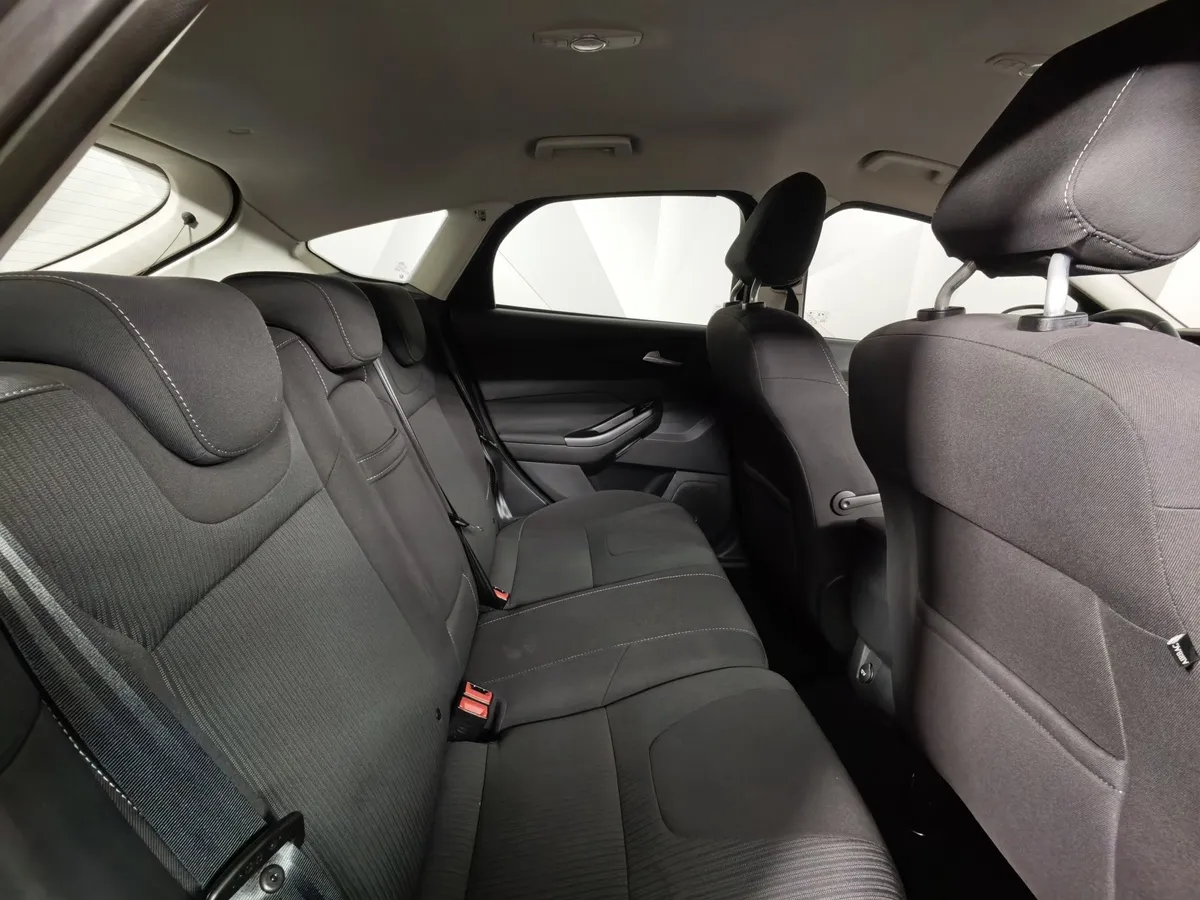 Ford Focus 2.0 PowerShift (150 л.с.) Titanium Коричневый в АВИЛОН. Слайд №15